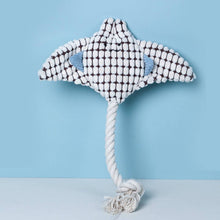 Load image into Gallery viewer, Petkin – Stingray Tug Toy: Green
