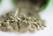 Load image into Gallery viewer, Smokey's Stash Organic Catnip Og Puss Pop Top
